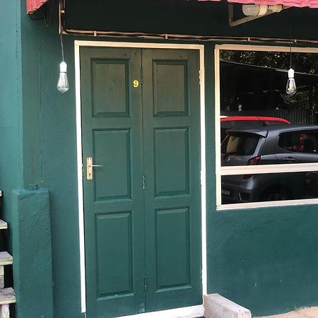 Rumah Tepi Istana Kuala Terengganu Luaran gambar