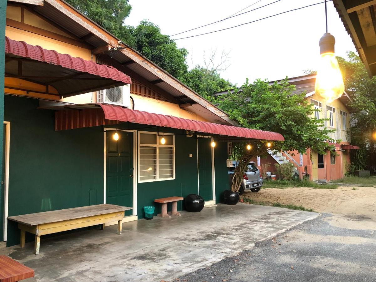 Rumah Tepi Istana Kuala Terengganu Luaran gambar